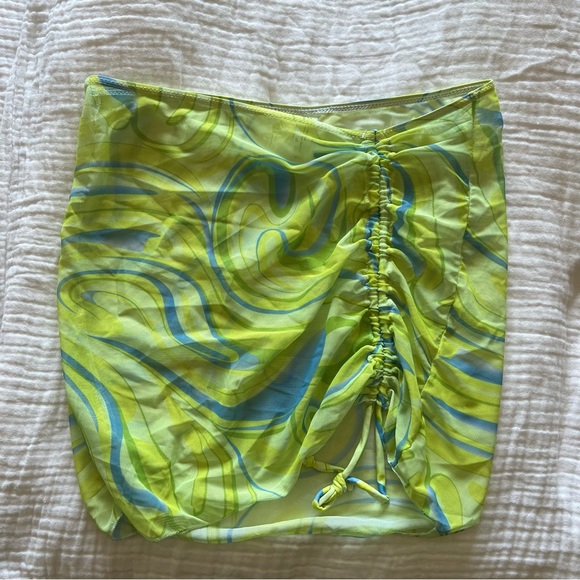 Shein Green and Blue Swirl Bikini Set and Skirt. - Picture 7 of 9
